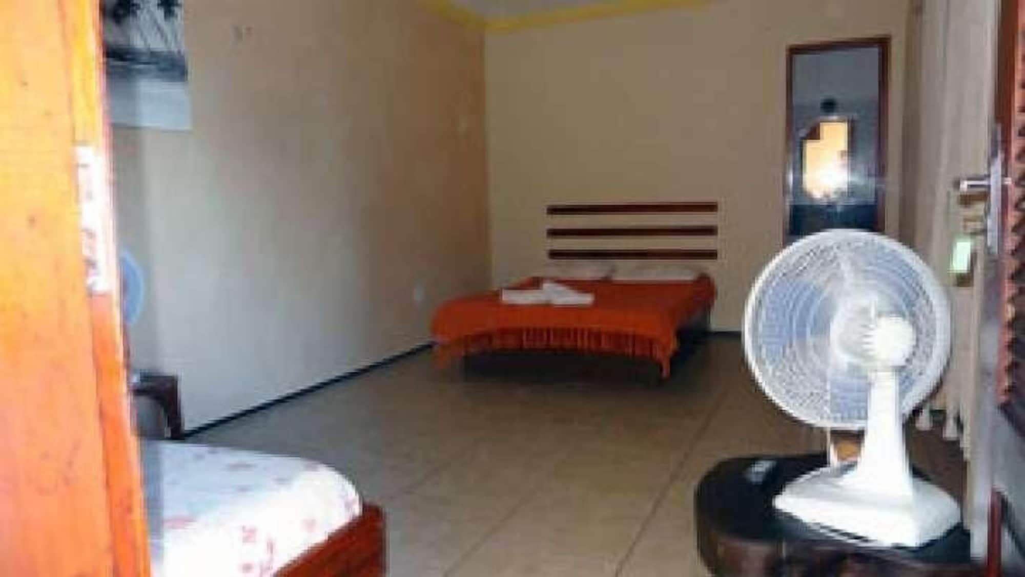 Pousada E Pizzaria Sol E Alegria Fortaleza  Buitenkant foto